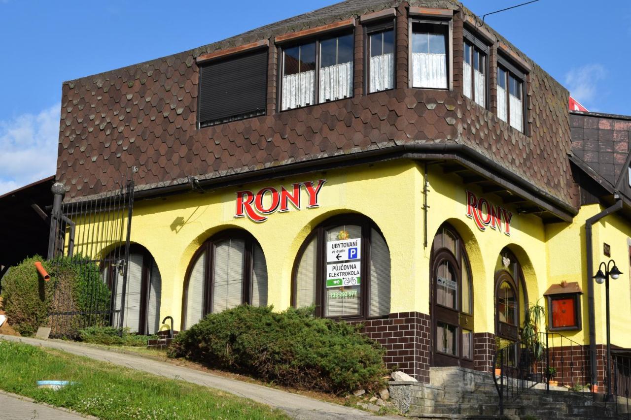 Penzion Rony Radejov Luaran gambar